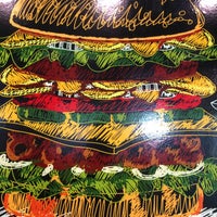 12/4/2015にOzgur K.がHuppa Burger&amp;amp;Saladで撮った写真