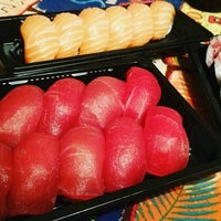 Photo taken at Sushi Sakura by lacomidilla .. on 7/31/2016