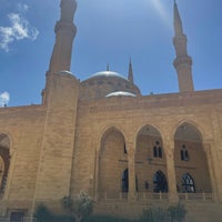 Photo taken at Mohammed Al-Amin Mosque by Zeynep on 9/5/2023