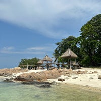 Foto diambil di Mun Nork Island Resort oleh paphaunn pada 5/21/2023