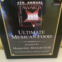 Foto diambil di Margaritas Mexican Grill oleh Jeffrey J. pada 7/26/2014