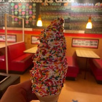 Photo taken at Schoolhouse Ice Cream &amp;amp; Yogurt by Brian W. on 7/24/2021