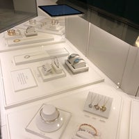 Photo taken at Tiffany &amp;amp; Co. by Perry G. on 10/21/2017