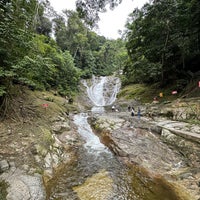 Photo taken at Lata Iskandar Waterfall by A7MED on 9/18/2023