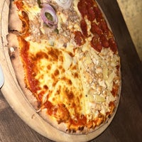 9/21/2023 tarihinde A7MEDziyaretçi tarafından The Loft - Pizzeria &amp;amp; Bar'de çekilen fotoğraf