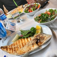 Photo taken at Kocareis Balık Restaurant by Yanina Karasu on 2/5/2017