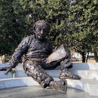 Photo taken at Albert Einstein Memorial by Isa L. on 12/25/2021