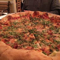 Снимок сделан в Pauline&amp;#39;s Pizza &amp;amp; Wine Bar пользователем Anil B. 7/7/2017