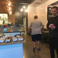 1/6/2018 tarihinde Scott C.ziyaretçi tarafından Two Rivers Craft Coffee Company'de çekilen fotoğraf