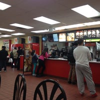 Photo taken at McDonald&amp;#39;s by Ribas R. on 4/16/2015