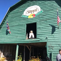 Photo taken at Stepp Apple Orchard by Jeff H. on 10/17/2020