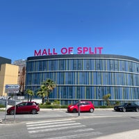 Das Foto wurde bei Mall of Split von RT am 6/9/2023 aufgenommen