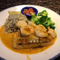 Photo taken at Red Lobster by Glenn H. on 1/7/2019
