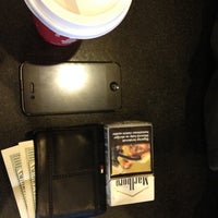 Das Foto wurde bei Starbucks von BK am 12/7/2012 aufgenommen