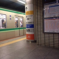 Photo taken at Odakyu Platforms 1-2 by としねこ on 3/15/2018