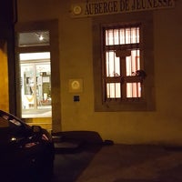 Photo taken at Auberge de jeunesse de Carcassone by Ward H. on 9/17/2017