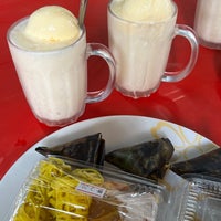 Photo taken at Klebang Original Coconut Milk Shake by jasmine._.cool on 12/17/2023