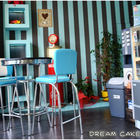 Foto diambil di Dream Cakes Bakery oleh Dream Cakes Bakery pada 3/13/2016