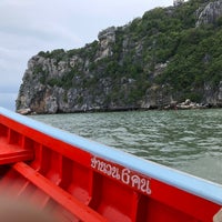 Photo taken at Boat to Prayanakorn Cave by maikotom on 11/4/2019