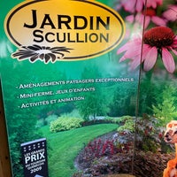 รูปภาพถ่ายที่ Jardin Scullion โดย René L. เมื่อ 8/15/2021