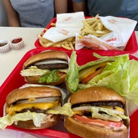 Photo taken at In-N-Out Burger by Justin L. on 7/16/2023