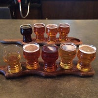 8/14/2016 tarihinde Steven V.ziyaretçi tarafından Deer Creek Brewery'de çekilen fotoğraf
