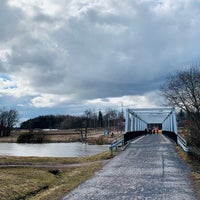 Photo taken at Tapaninvainion uimarannan silta by Juhani T. on 4/3/2021