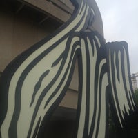 Photo taken at Brushstroke, Roy Lichtenstein (1996, enlarged and fabricated 2002-3) by William l. on 5/2/2013