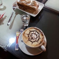 10/23/2012にRicardo V.がBarista Coffee Espresso Barで撮った写真