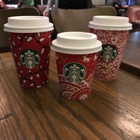 Photo taken at Starbucks by Dusan M. on 11/15/2016