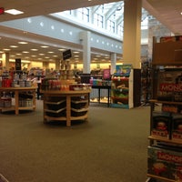 Barnes Noble Oak Brook Il