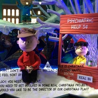 Photo taken at Macy&amp;#39;s Peanuts Holiday Windows by Ana @AnalieNYC on 12/14/2015