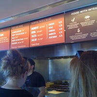 Photo taken at Chipotle Mexican Grill by Alexander(800)518-7205 H. on 9/30/2012