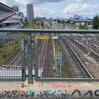 Photo taken at Warschauer Brücke by Da N. on 7/22/2023