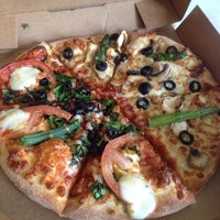 Das Foto wurde bei Domino&amp;#39;s Pizza von Da N. am 7/3/2014 aufgenommen