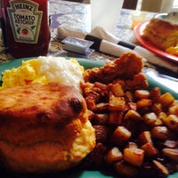 Photo taken at Plucked Up Chicken &amp;amp; Biscuits by Elizabeth P. on 7/3/2015