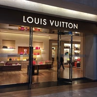 Brooke's Boutique - Luxury Louis🥰👜 Louis Vuitton Senlis Blois $999.99