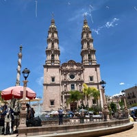 Photo taken at Basílica de la Virgen de San Juan de los Lagos by Kary P. on 4/12/2023