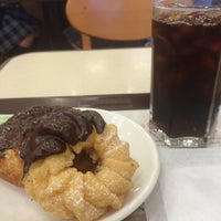 Photo taken at Mister Donut by みやっち （. on 9/12/2015