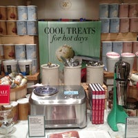 Photo taken at Williams-Sonoma by Dyannah C. on 7/4/2013