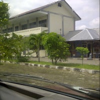 Review SMA Negeri 10 Fajar Harapan