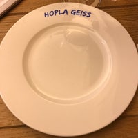รูปภาพถ่ายที่ Hopla Geiss Restaurant โดย Star T. เมื่อ 4/22/2017