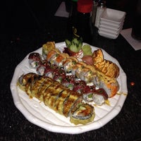 Foto tirada no(a) Wasabi Japanese Steakhouse &amp;amp; Sushi Bar por ChrisW0521 @. em 3/9/2014