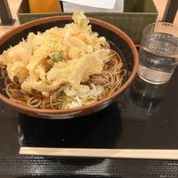 Photo taken at Yomoda Soba by くらしき い. on 1/4/2024