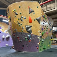 Photo taken at Brooklyn Boulders by Alex X. on 4/2/2022