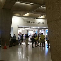 8/19/2017にBrian &amp;quot;AKA Mad Tinker 2&amp;quot; D.がGateway Arch Museum Storeで撮った写真