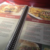 Photo taken at Red Robin Gourmet Burgers and Brews by Dr. Kevin D. on 5/21/2016
