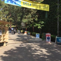 Photo taken at UCLA Bruin Run/Walk by Dr. Kevin D. on 5/14/2016