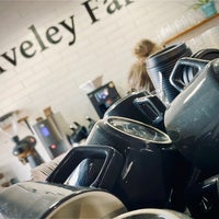 Photo taken at Aveley Coffee Roasters by Aaron M. on 10/23/2021