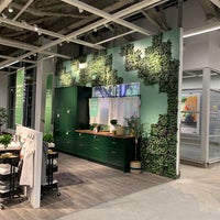 2/28/2020 tarihinde Nadya S.ziyaretçi tarafından IKEA Winnipeg'de çekilen fotoğraf